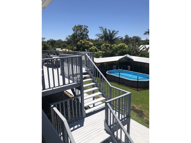 Large Family home close to 4