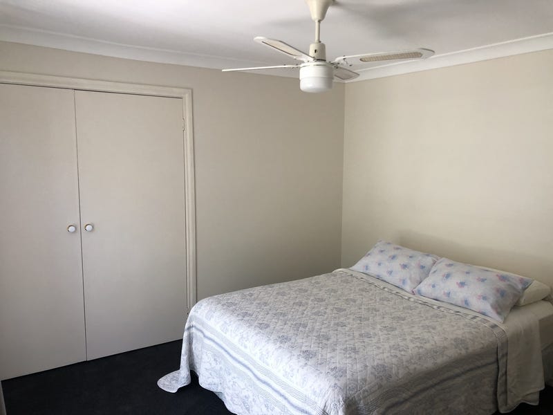 Large Family home close to 16