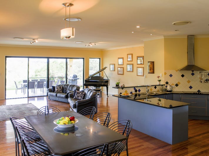 Modern Acreage with Views Close 4