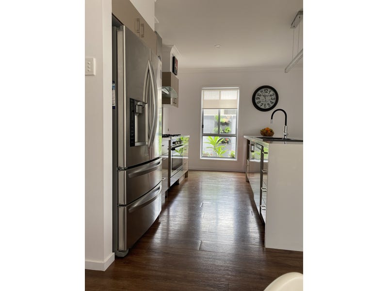 Easy care Stunner in Brightwater 5