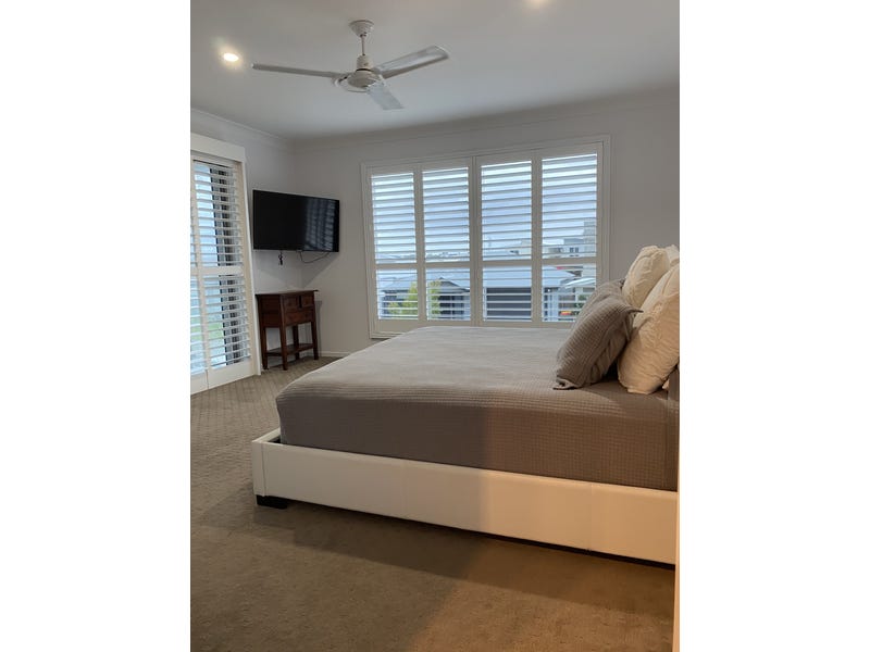 Easy care Stunner in Brightwater 7