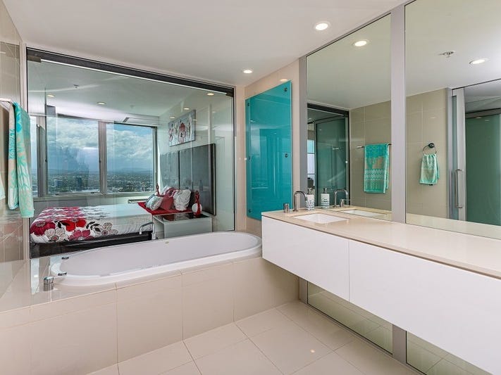 Stunning Q1 Apartment with Sensational 8