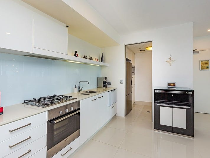 Stunning Q1 Apartment with Sensational 16