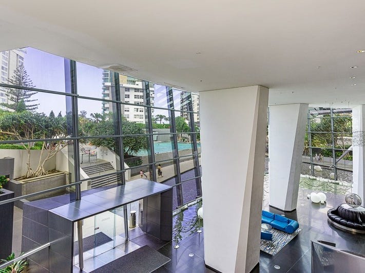 Stunning Q1 Apartment with Sensational 19