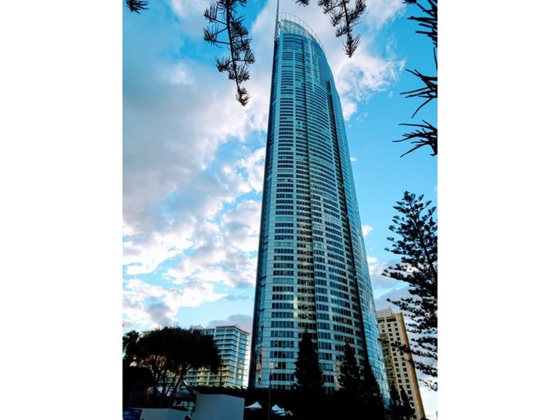 Stunning Q1 Apartment with Sensational 24