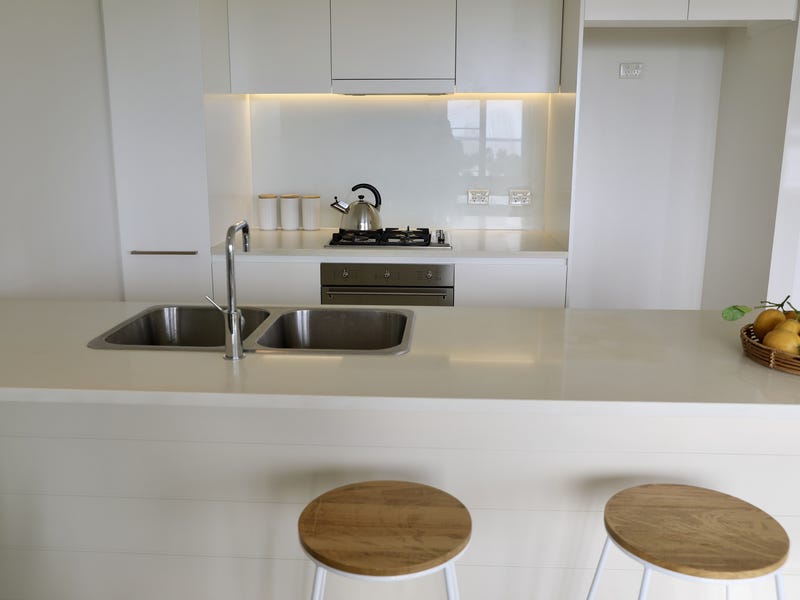 Modern, chic and enviable apartment 4