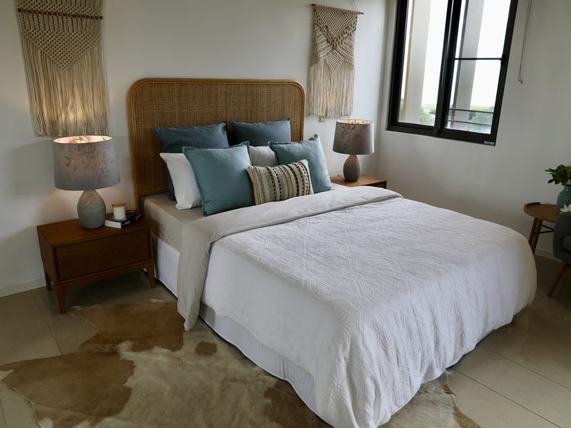 Modern, chic and enviable apartment 5