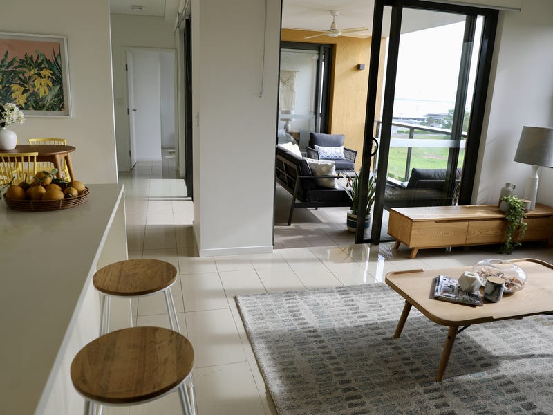 Modern, chic and enviable apartment 15