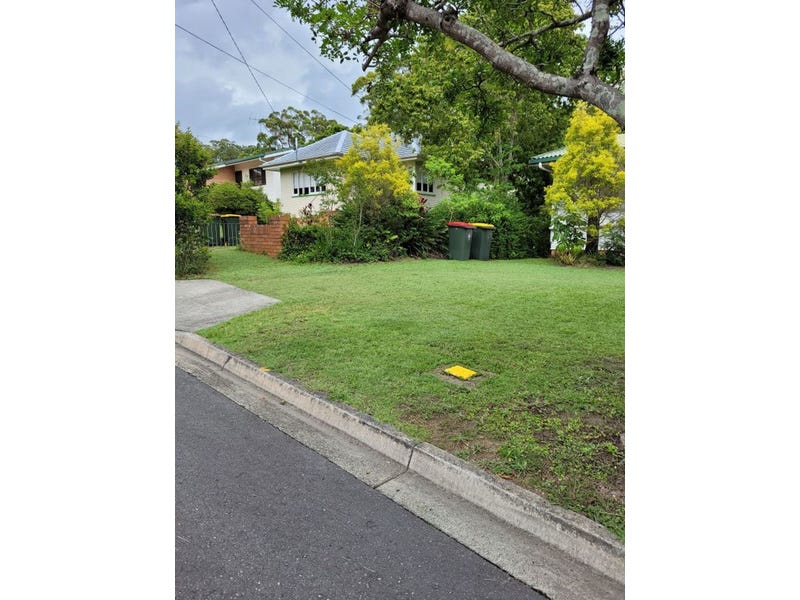 Renovator in Tarragindi – *** 14