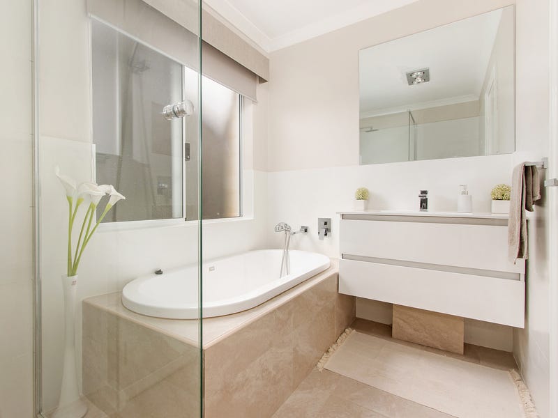 Picturesque Park Outlook 5