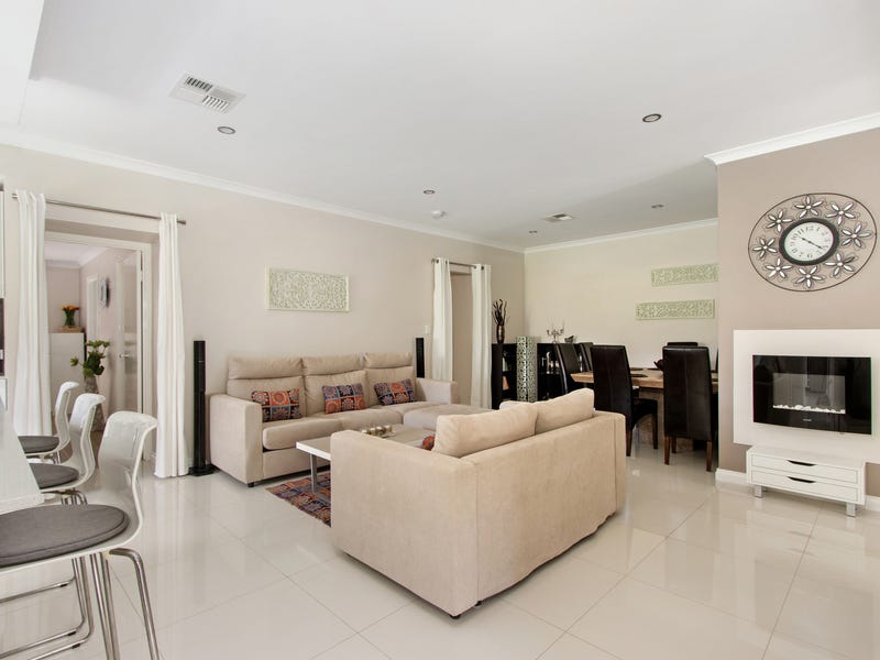 Picturesque Park Outlook 14