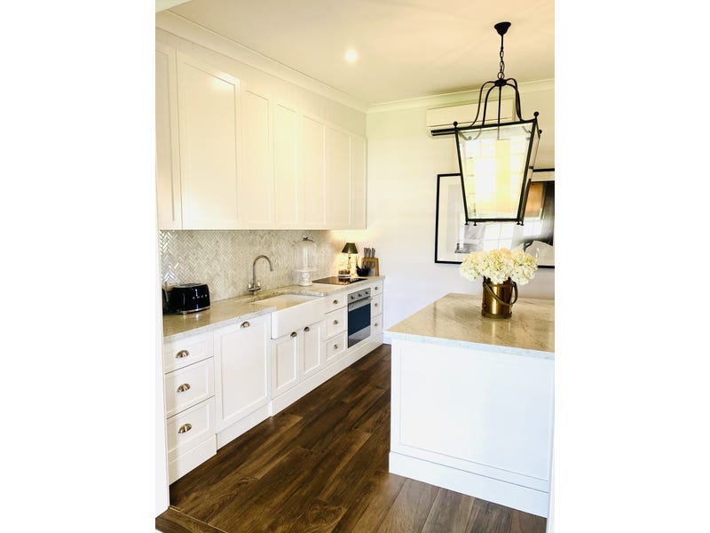 Dark Horse Vineyard 10