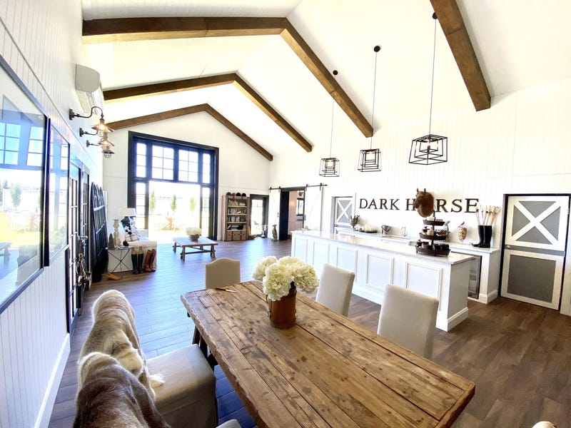 Dark Horse Vineyard 12