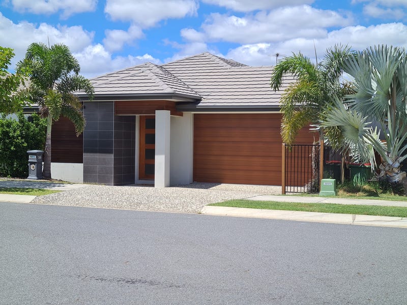 Tastefully Designed and Decorated Ex-display Home