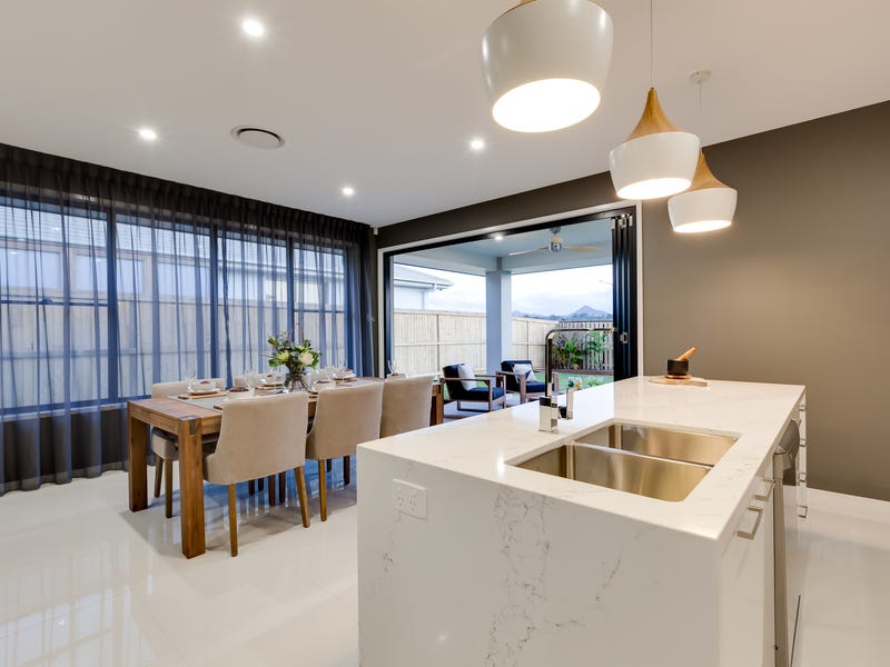 Tastefully Designed and Decorated Ex-display 4