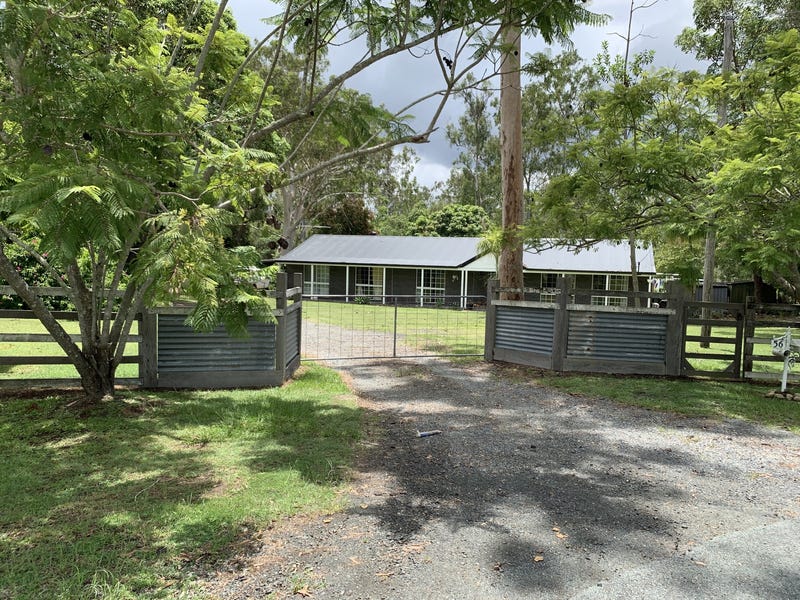 Large Family Home on Quiet 4