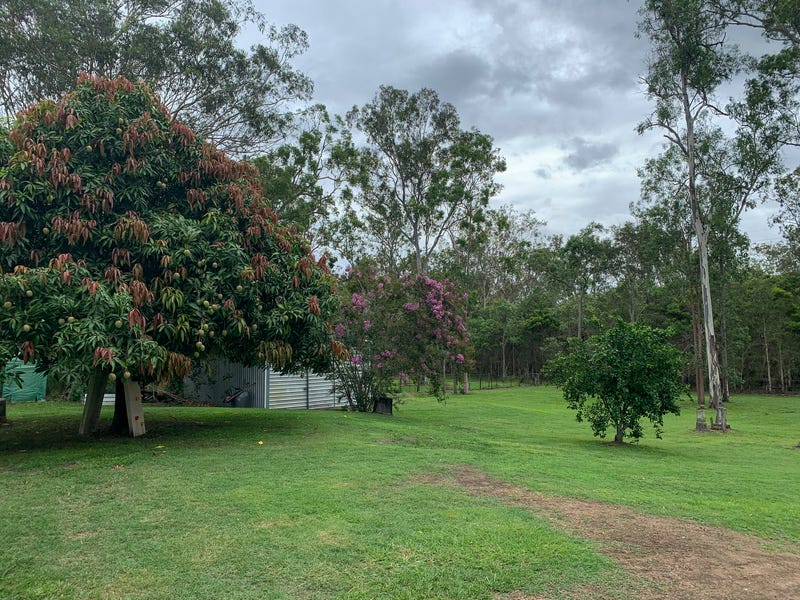 Large Family Home on Quiet 24