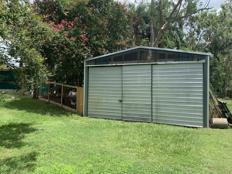 Large Family Home on Quiet 26