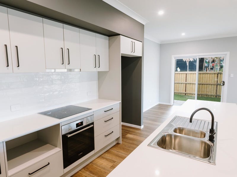 Brand New House – Central 6
