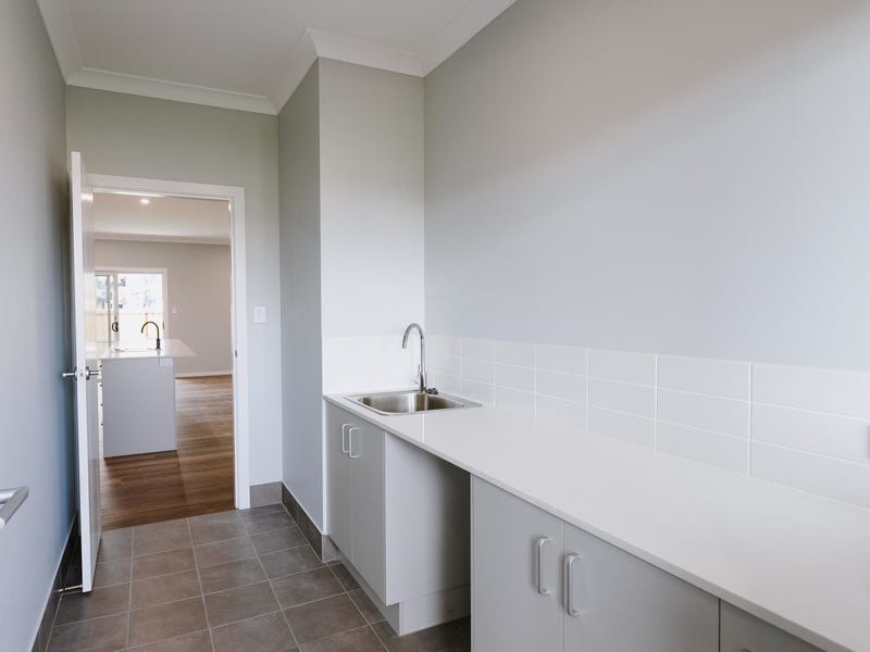 Brand New House – Central 8