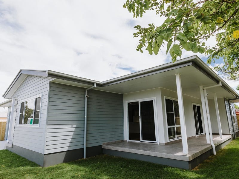 Brand New House – Central 16