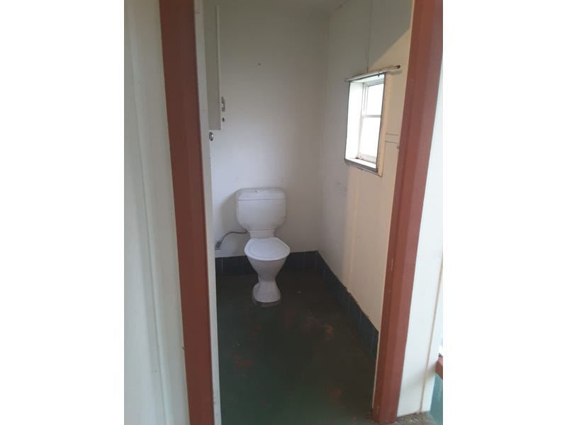 Investor dream 4% return, large 5