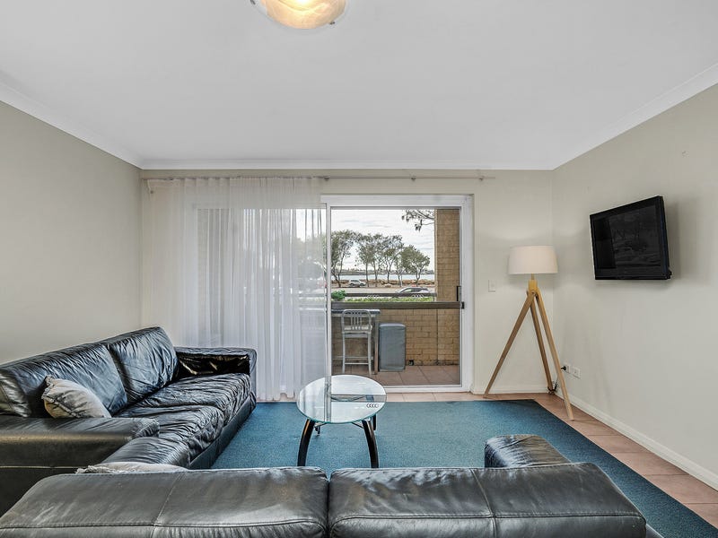 Ocean View Ground Floor Apartment 10