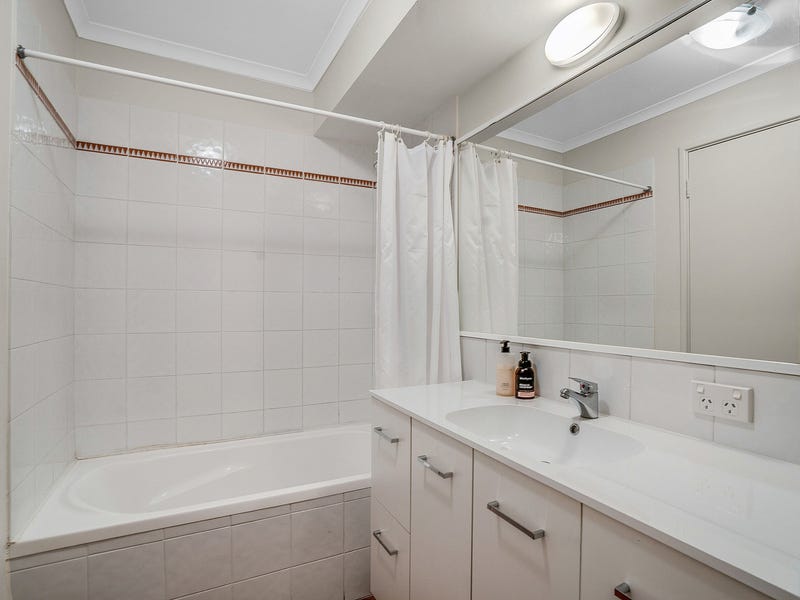 Ocean View Ground Floor Apartment 12