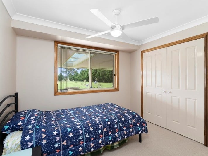 Family Home on 1.008ha (2.5 20