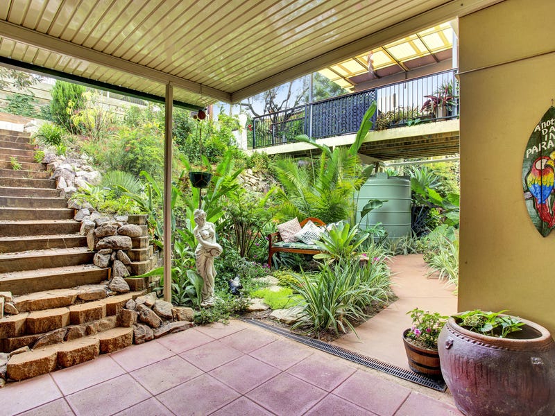 ENTERTAINERS DELIGHT WITH PANORAMIC VIEWS 8