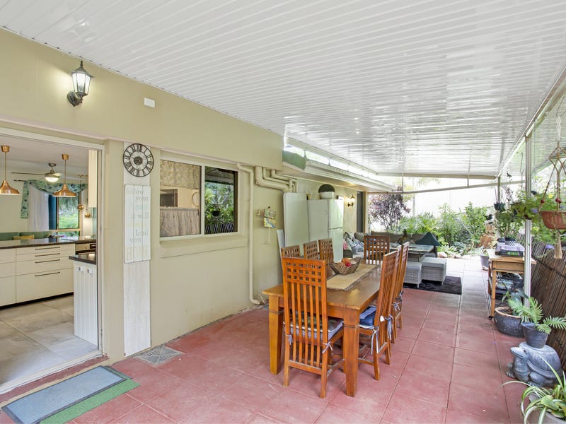 ENTERTAINERS DELIGHT WITH PANORAMIC VIEWS 10