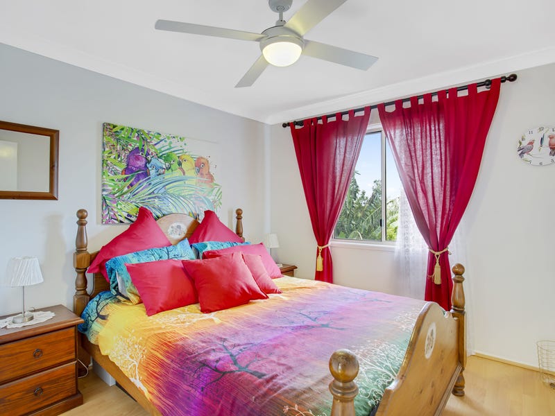 ENTERTAINERS DELIGHT WITH PANORAMIC VIEWS 15