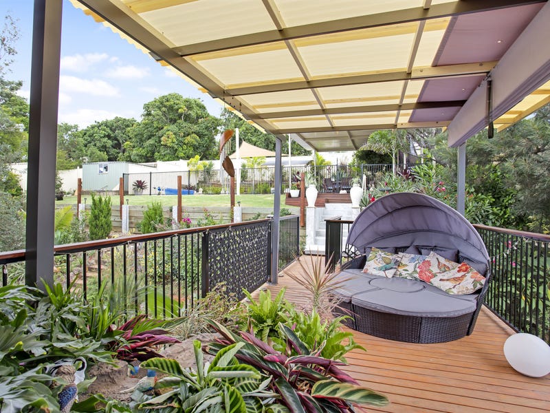 ENTERTAINERS DELIGHT WITH PANORAMIC VIEWS 25