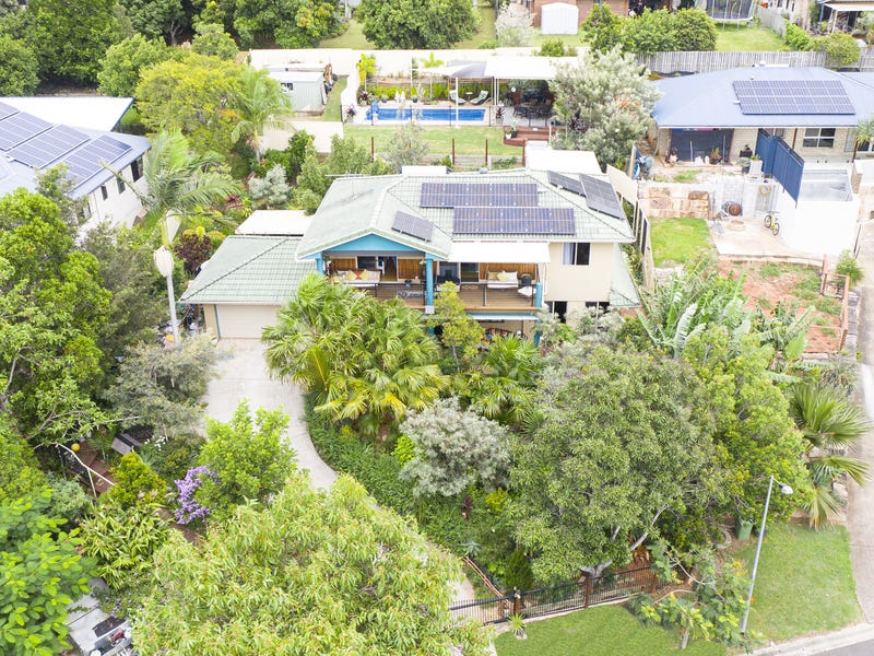 ENTERTAINERS DELIGHT WITH PANORAMIC VIEWS 27