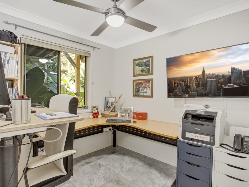 ENTERTAINERS DELIGHT WITH PANORAMIC VIEWS 29