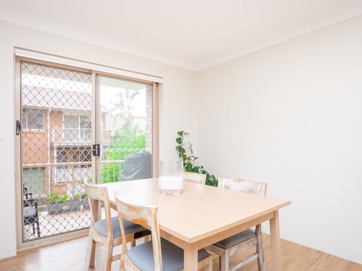 Three bedrooms, Two bathrooms, First 9