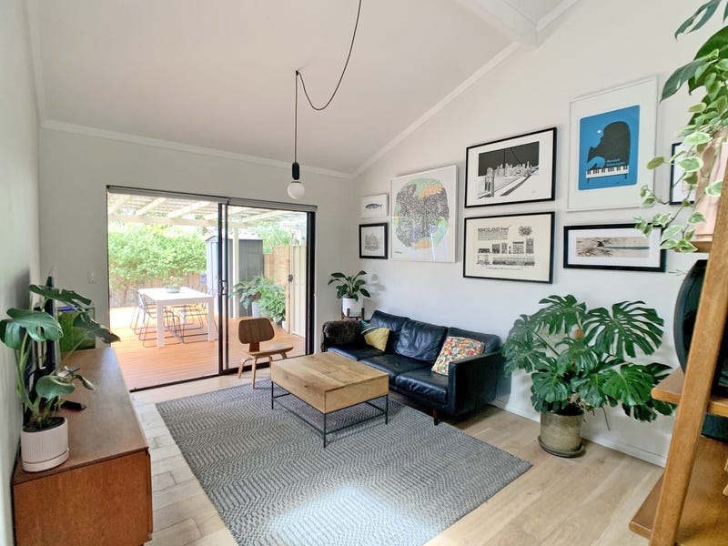 A parkside hideaway …..
