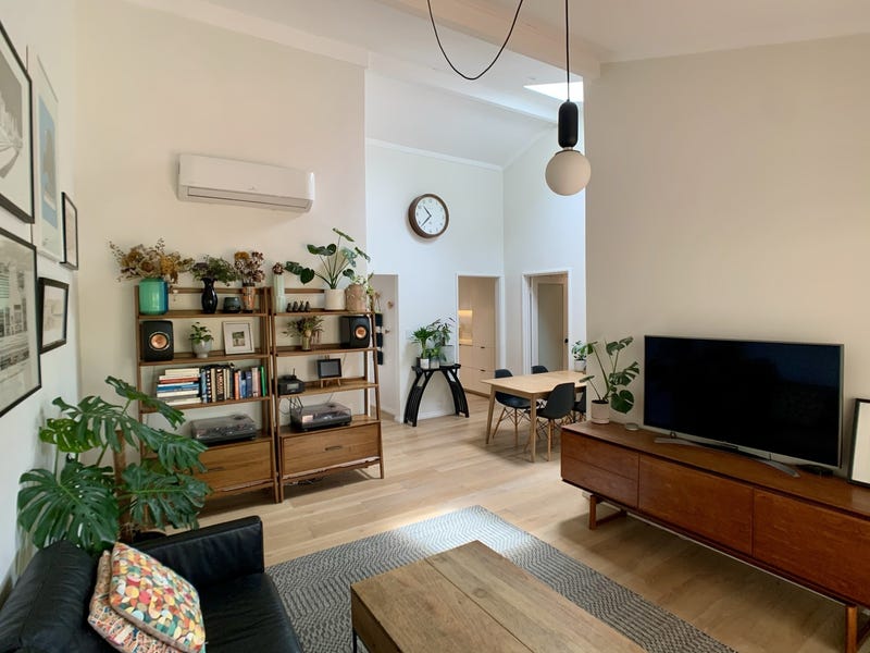 A parkside hideaway ….. 5