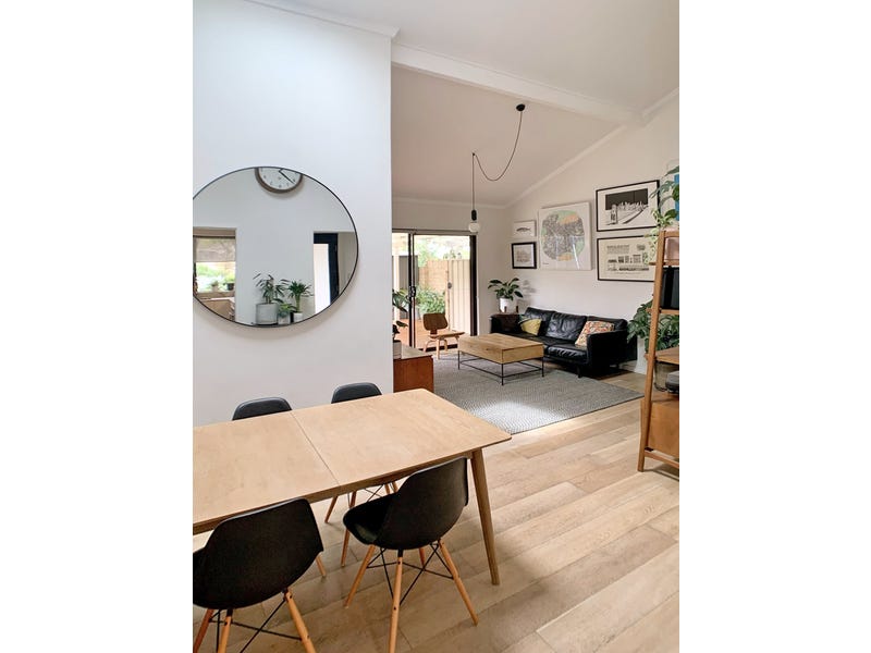 A parkside hideaway ….. 7