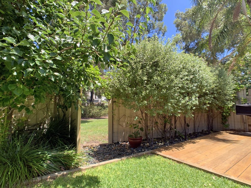 A parkside hideaway ….. 17