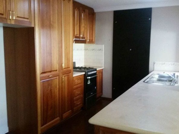 under offer 6