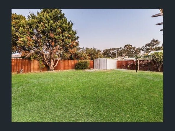 under offer 8