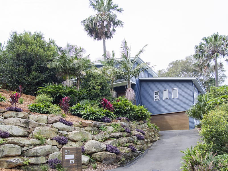‘Marakari’ resort style home with 16