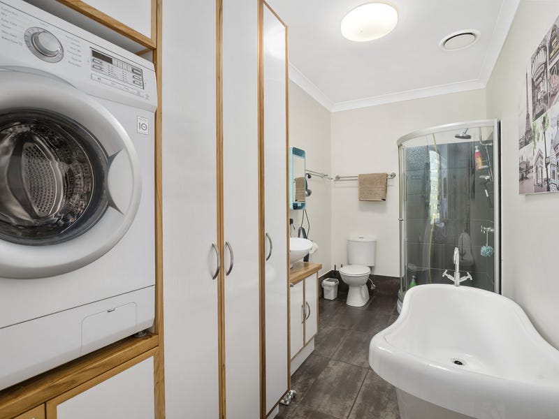 Country Cottage 2 bed, 2 9