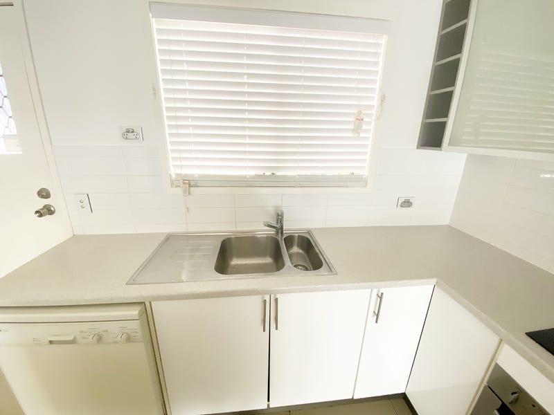 PERFECT FIRST HOME OR INVESTMENT 3