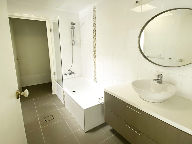 PERFECT FIRST HOME OR INVESTMENT 6