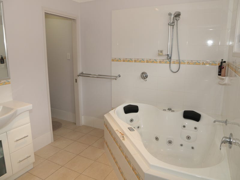 Affordable modern home or investment. 11
