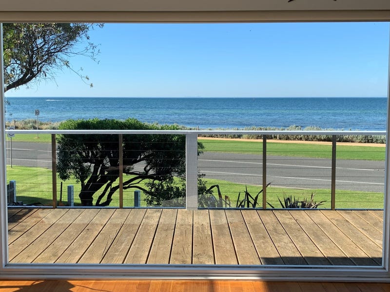 City Views, Beachfront