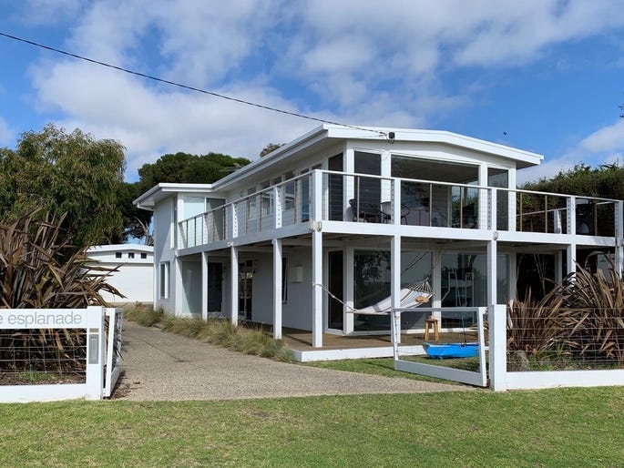 City Views, Beachfront 2