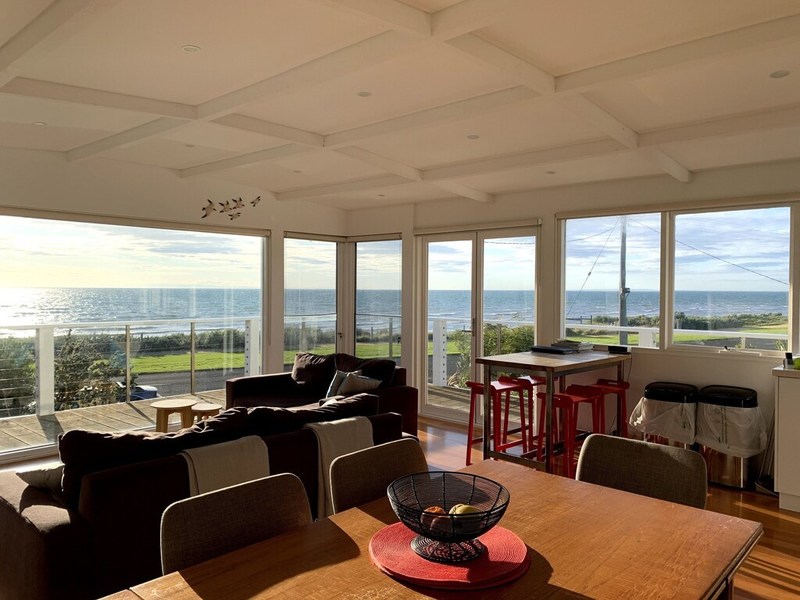 City Views, Beachfront 9